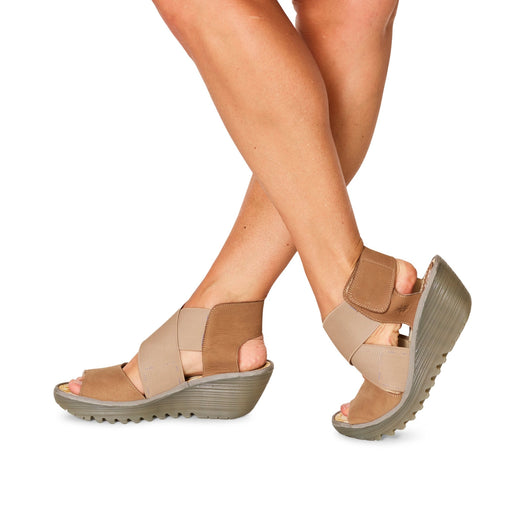 Yuba - Chattanooga Shoe Co.Fly LondonP501385010Sand (tan)